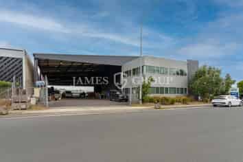 614sqm Warehouse + 1885sqm Canopy