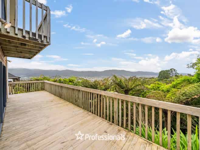 6 Avonlea Grove, Belmont