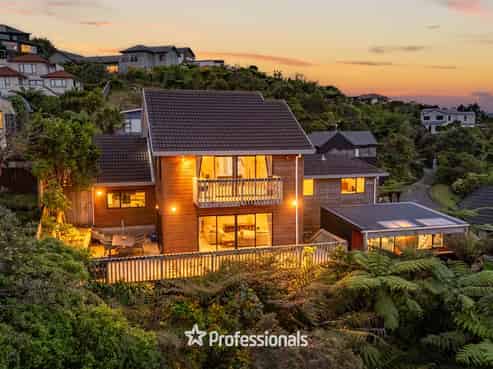 6 Avonlea Grove, Belmont