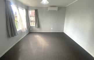 19A Favona Road, Favona