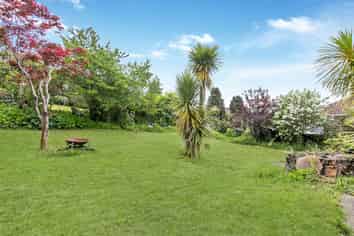 1 Quentin Avenue, Epsom