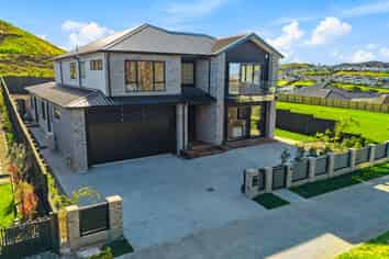 10 Dulcie Way, Orewa