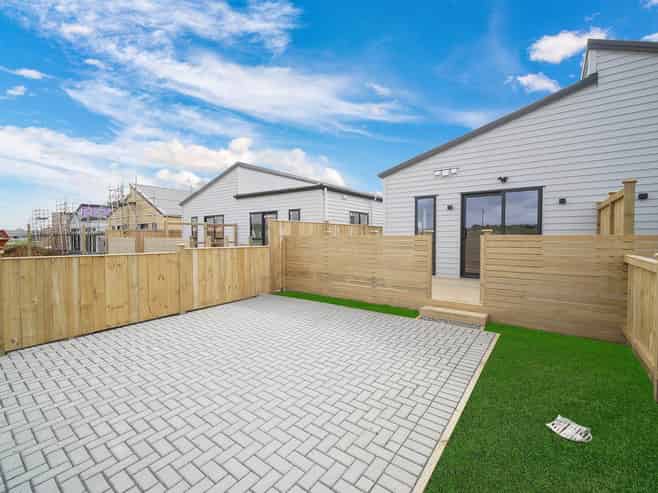 12 Kaapehu Street, Karaka
