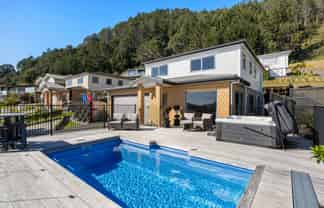 36 Panorama Parade, Pauanui