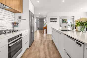 2 Rothwell Drive, Rolleston