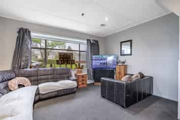 98 Hokonui Drive, Gore