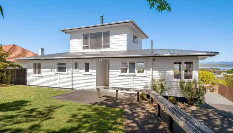 20 Commins Road, Onerahi