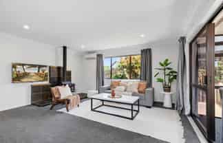 13A Tupaea Place, Otumoetai