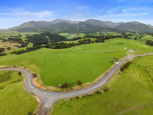  Pukehuia Road, Tangiteroria