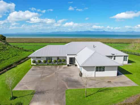 766A Back Miranda Road, Miranda