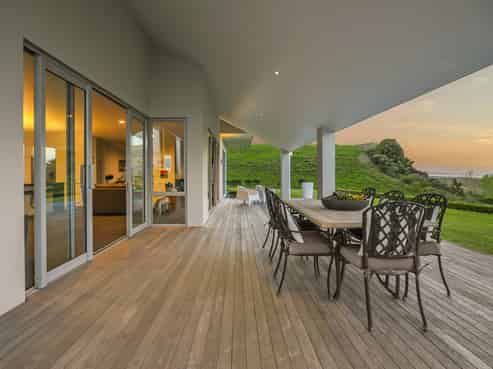 766A Back Miranda Road, Miranda