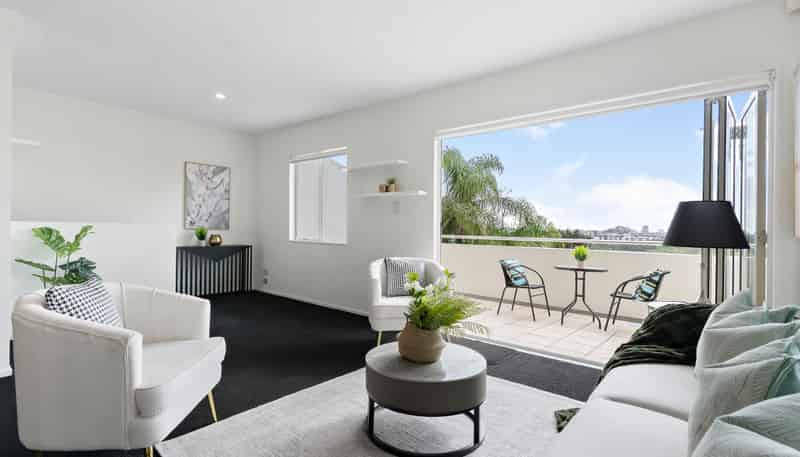 1/48A Exmouth Road, Northcote