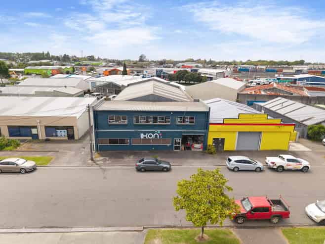 Cost effective warehouse for sale or lease