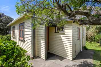 63 Fraser Avenue, Johnsonville