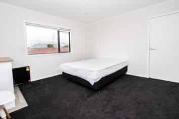 2D/7 Nevada Road, Silverdale