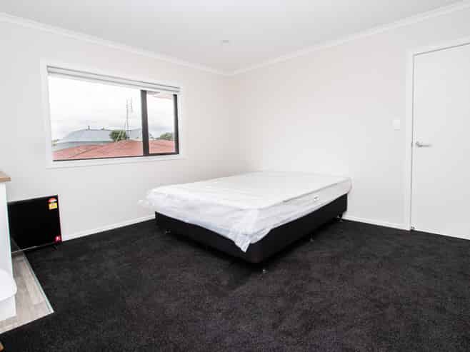 2D/7 Nevada Road, Silverdale