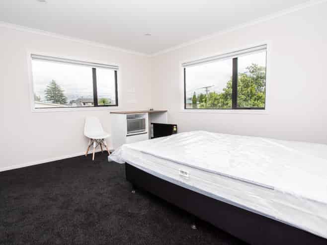 2D/7 Nevada Road, Silverdale