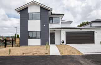 2D/7 Nevada Road, Silverdale