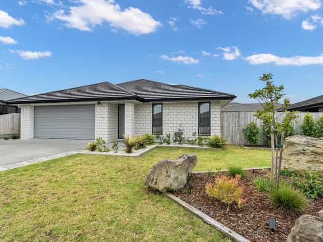 3 Olney Court, One Tree Point