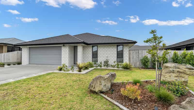 3 Olney Court, One Tree Point