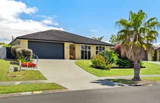 30 Key West Drive, One Tree Point