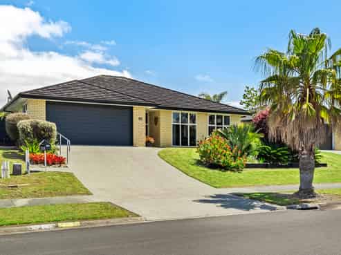 30 Key West Drive, One Tree Point