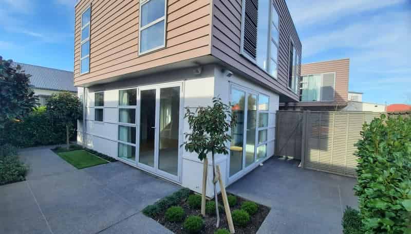64a Fairfield Avenue, Addington