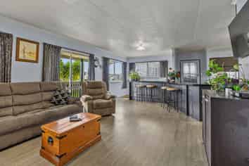 360 Rosamond Terrace, Kawhia