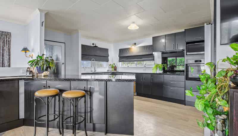 360 Rosamond Terrace, Kawhia