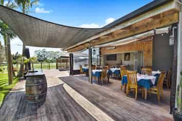 Sovrano Estate - Vineyard, Restaurant & Cellar...