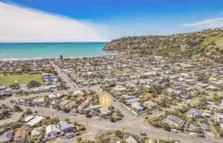 6 Thorpe Street, Sumner