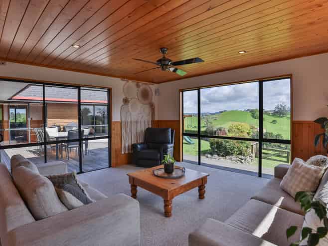 18 Pataua North Road, Whareora