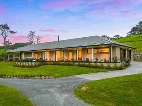 329 Hepburn Creek Road, Warkworth