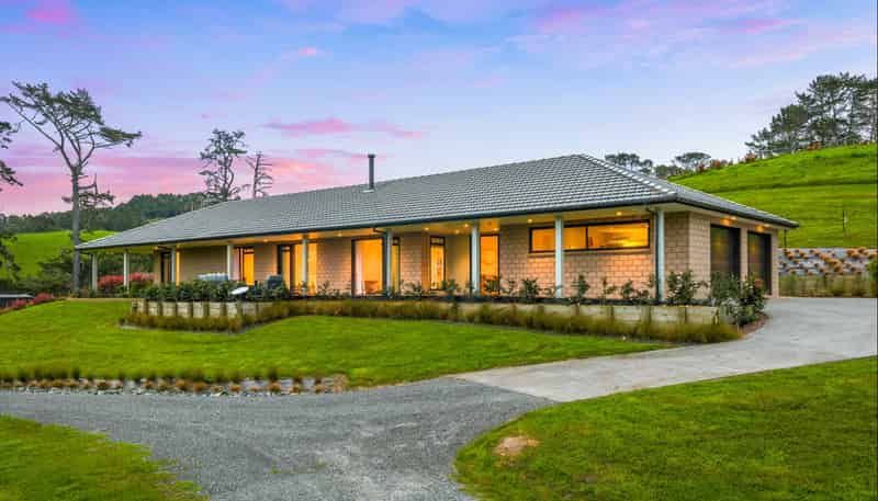 329 Hepburn Creek Road, Warkworth