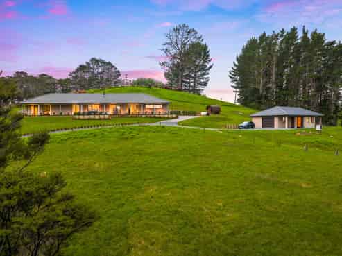 329 Hepburn Creek Road, Warkworth