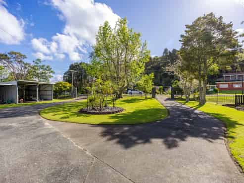 48 Campbell Road, Tawharanui Peninsula