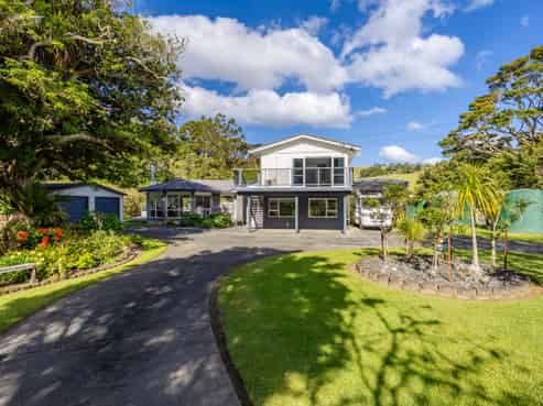 48 Campbell Road, Tawharanui Peninsula
