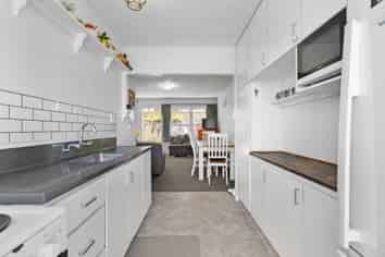 1/37 Selwyn Street, Tauranga Central