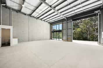 Last Chance  – Auction Day Awaits