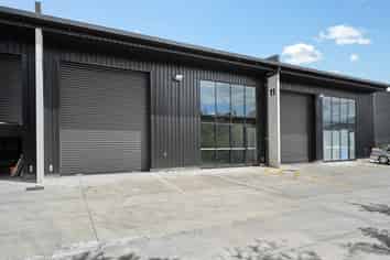 Last Chance  – Auction Day Awaits