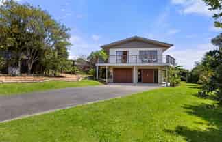 60 Upper Wainui Road, Raglan