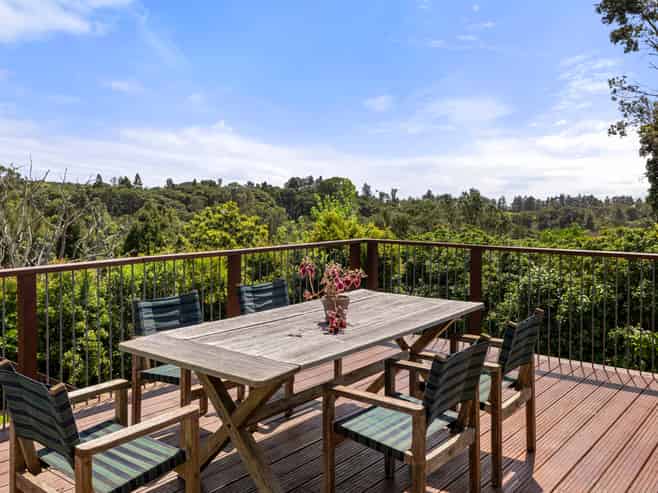 60 Upper Wainui Road, Raglan