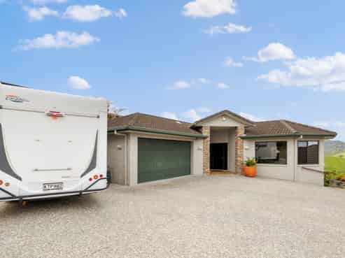 156 Centennial Drive, Whitianga