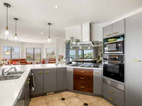 156 Centennial Drive, Whitianga