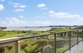 156 Centennial Drive, Whitianga