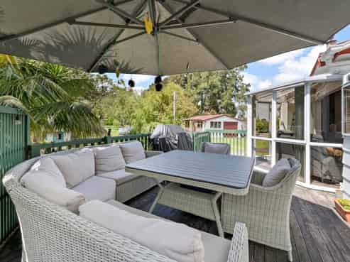 2312 State Highway 16, Helensville