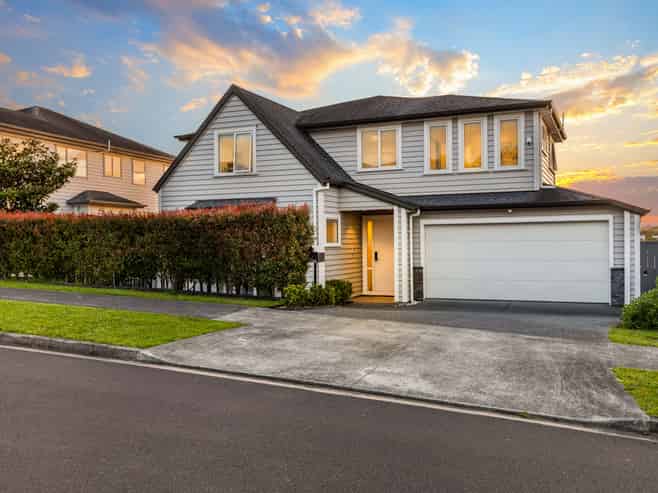 8 Wisteria Lane, Millwater