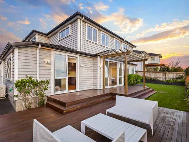 8 Wisteria Lane, Millwater