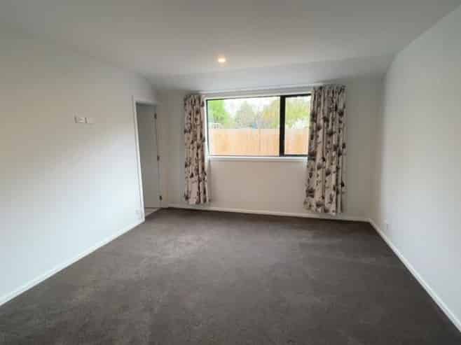 10B Francis, Blenheim Central