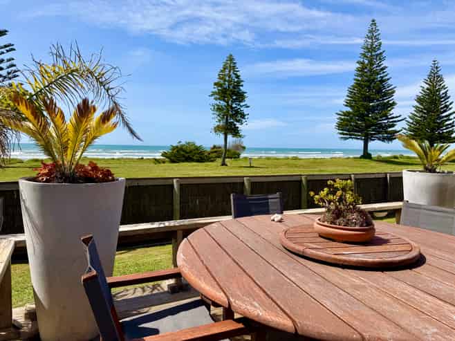 174 Ocean Road, Ohope